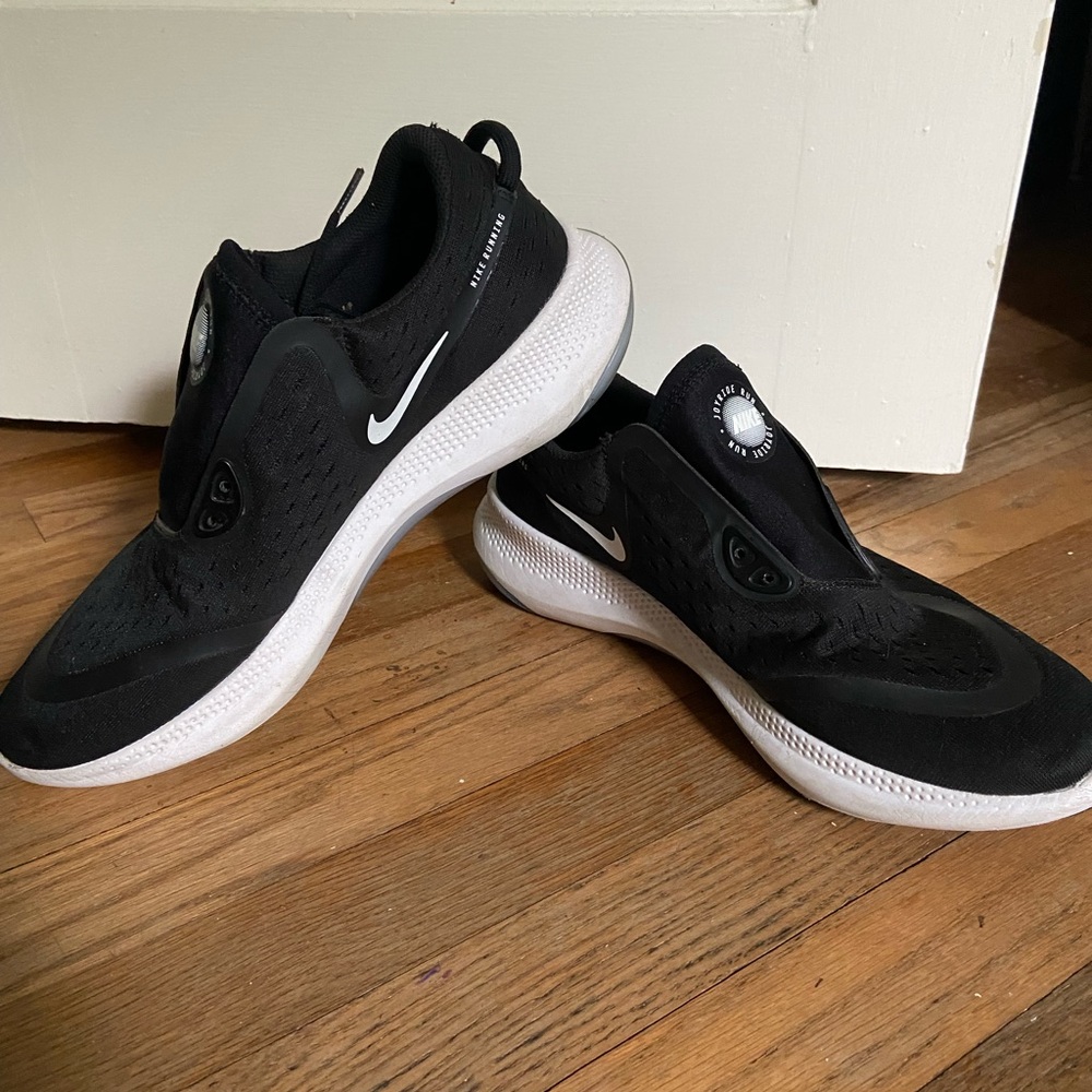 Nike running shoes size mens 11
